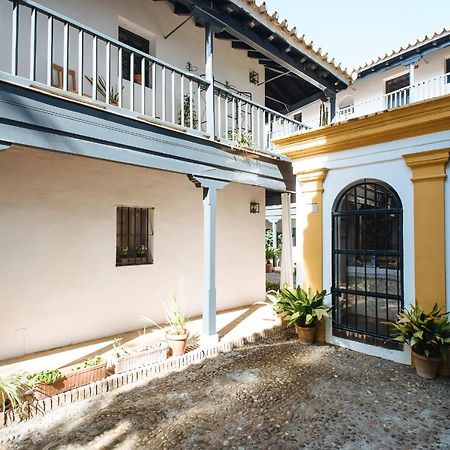 세비야 Aitana'S Retreat With Charming Garden 아파트 외부 사진