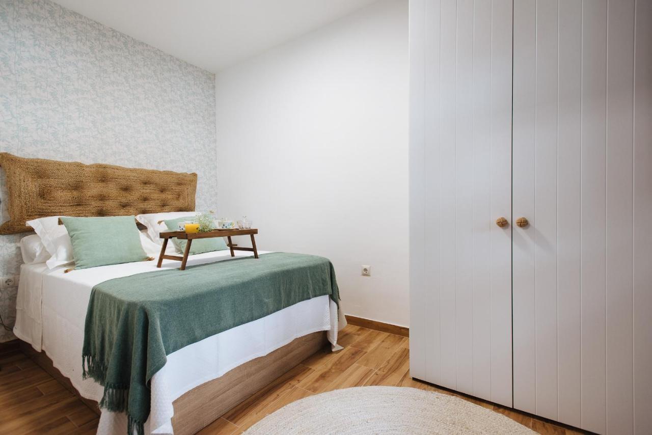 세비야 Aitana'S Retreat With Charming Garden 아파트 외부 사진